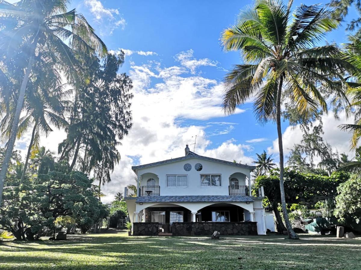 Villa Karel Mauritius Beach House Riambel Exterior foto